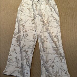 Dairy Boy- woodland camo straight leg sweatpant. NEVER WORN